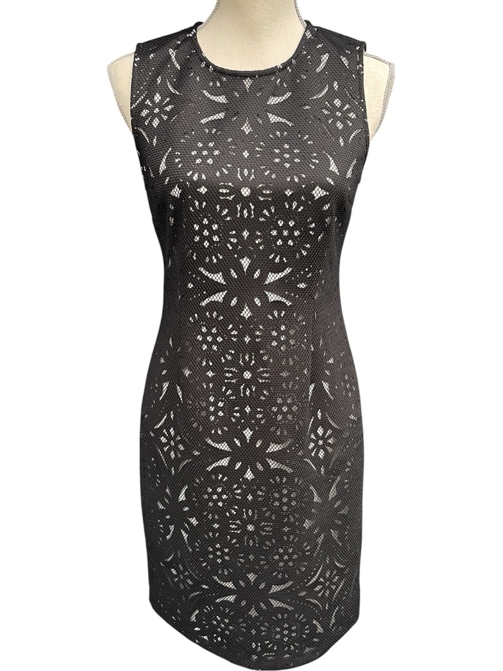 DKNY Black Laser-Cut Mesh Overlay White Lining Sleeveless Sheath Dress (4)